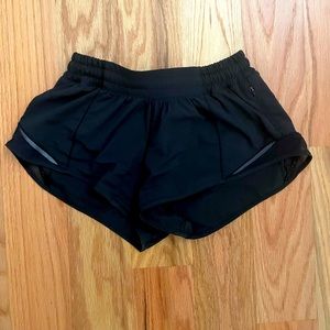 lululemon hotty hot shorts